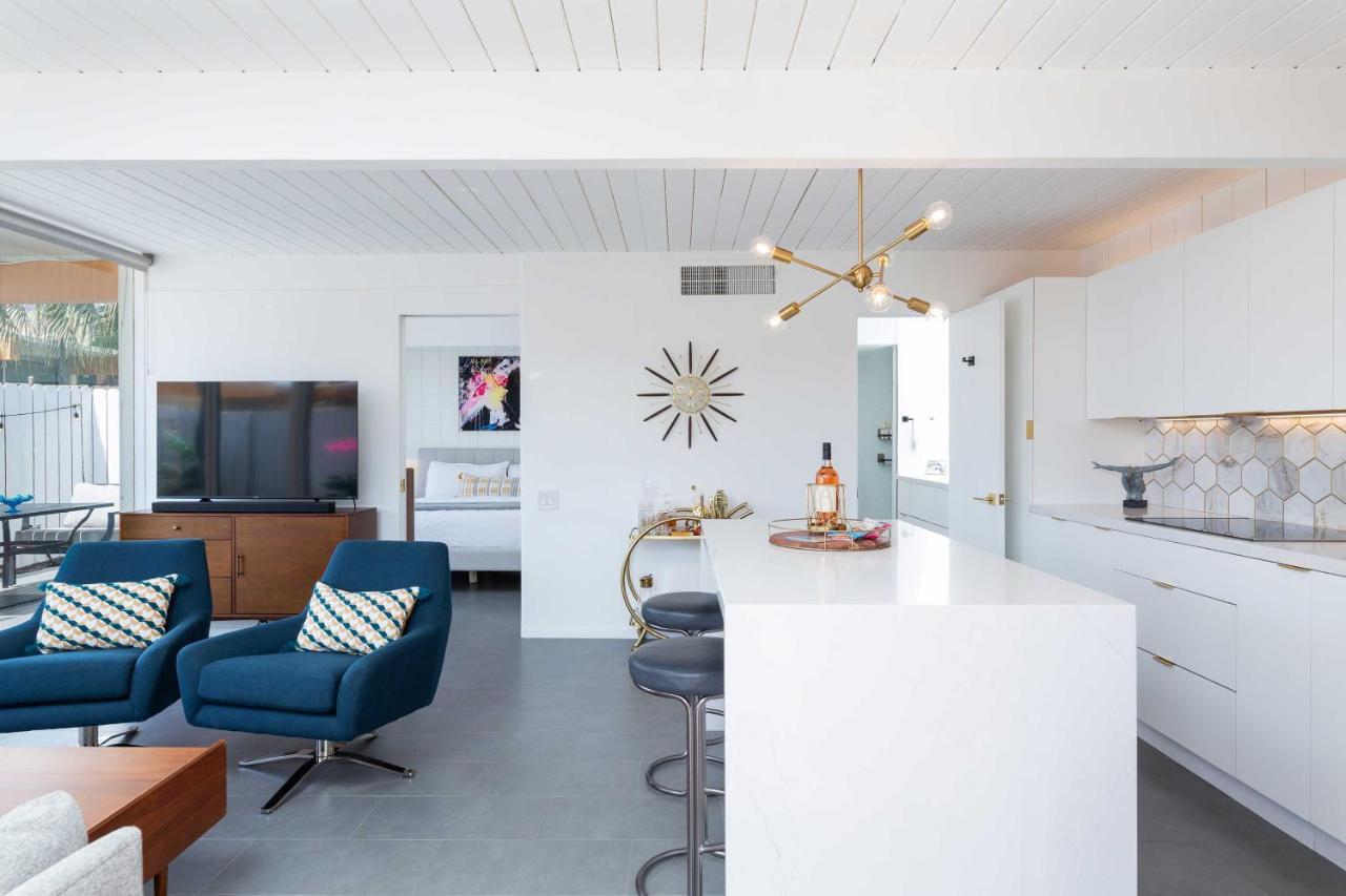 Mid-Century Palm Springs Bungalow With Patio! Luaran gambar