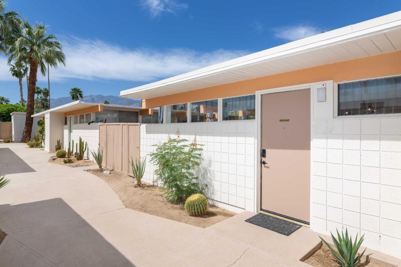 Mid-Century Palm Springs Bungalow With Patio! Luaran gambar