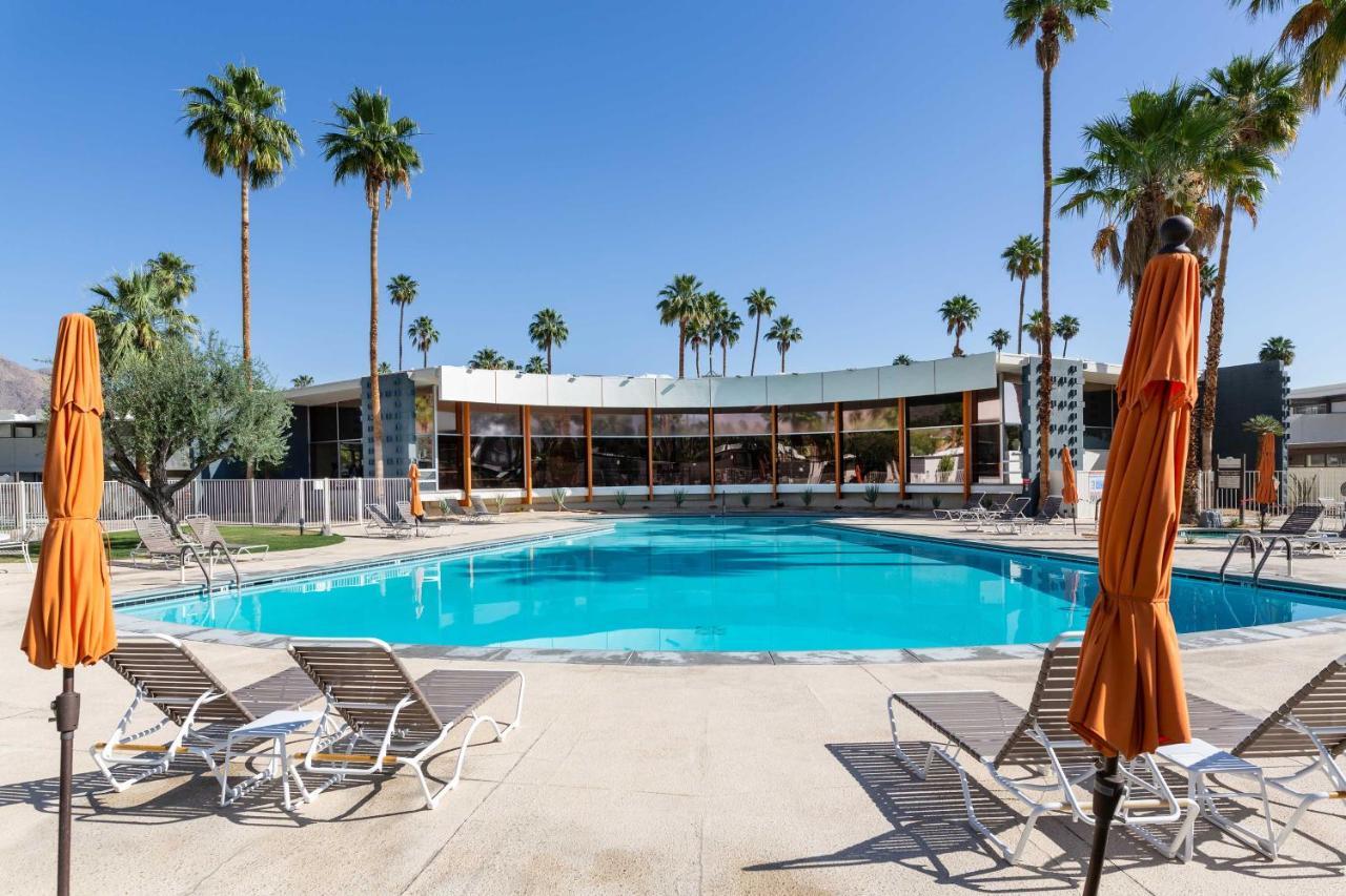 Mid-Century Palm Springs Bungalow With Patio! Luaran gambar